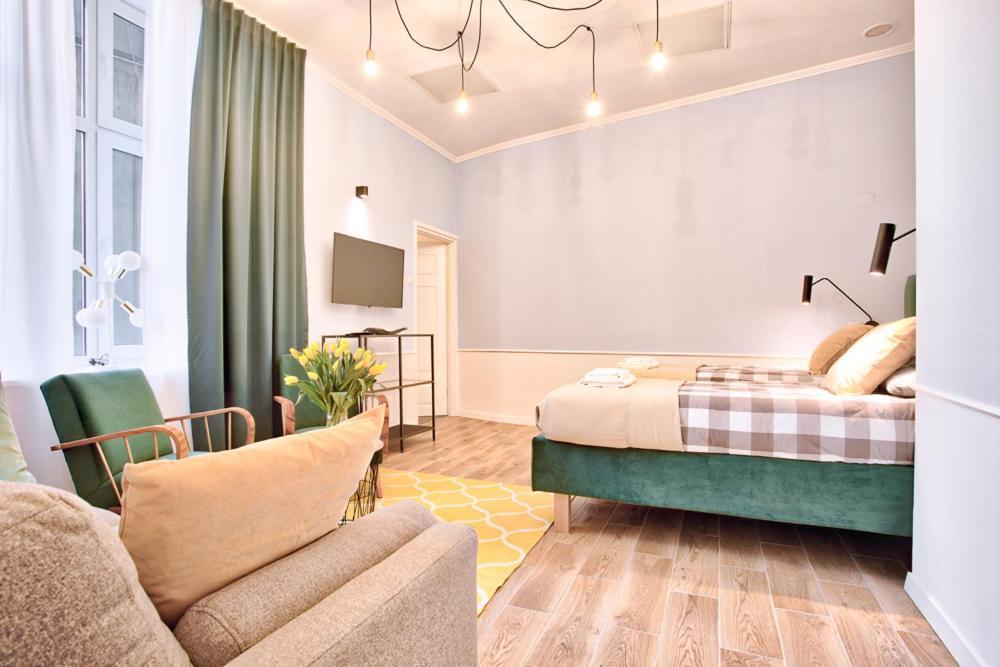 Tyzenhauz Comfort